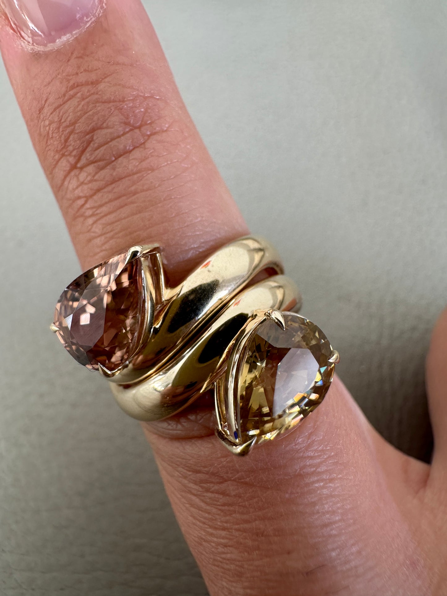 3.15ct Zircon Boa Ring