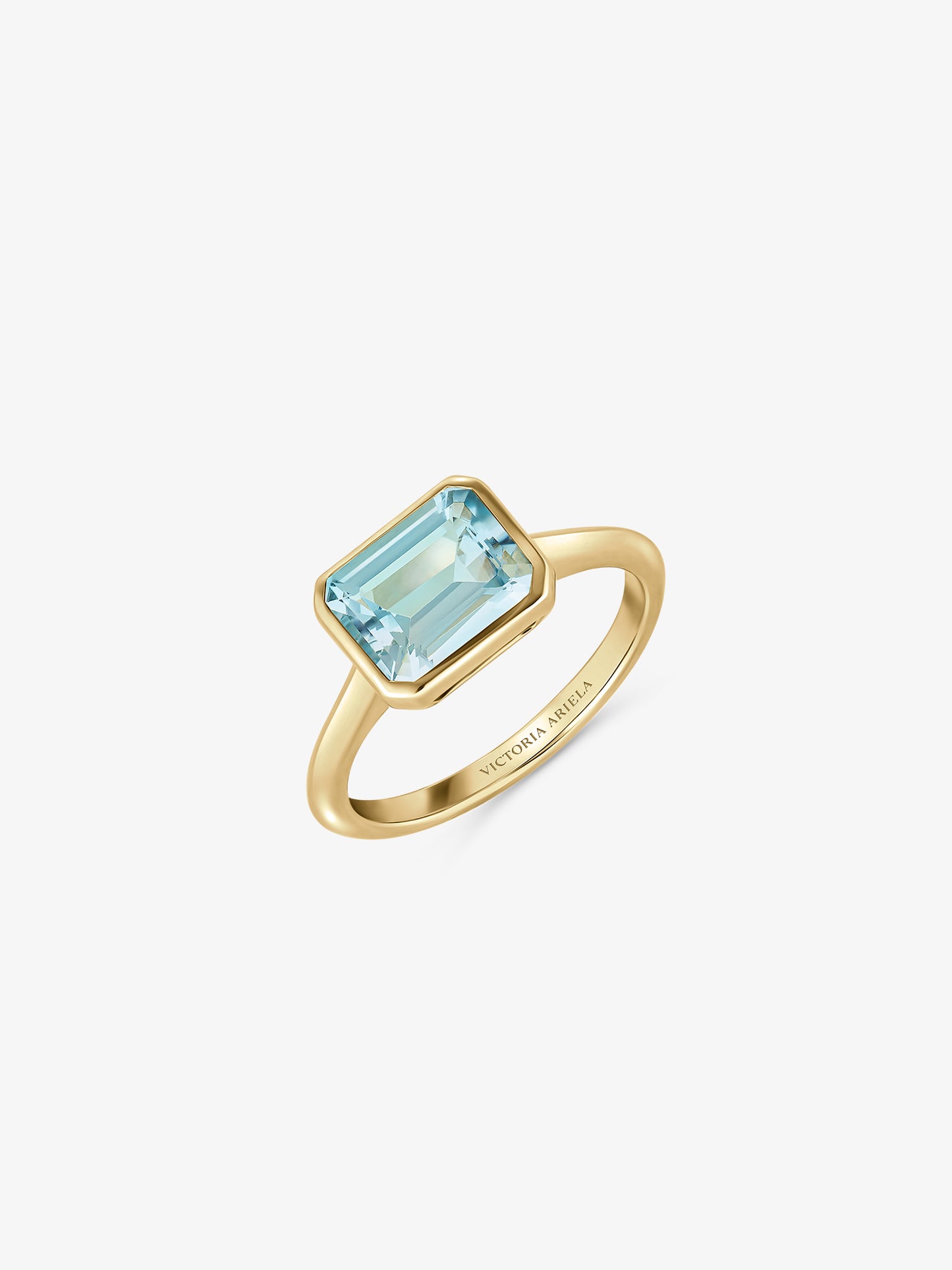 1.85ct Aquamarine Bezel Ring