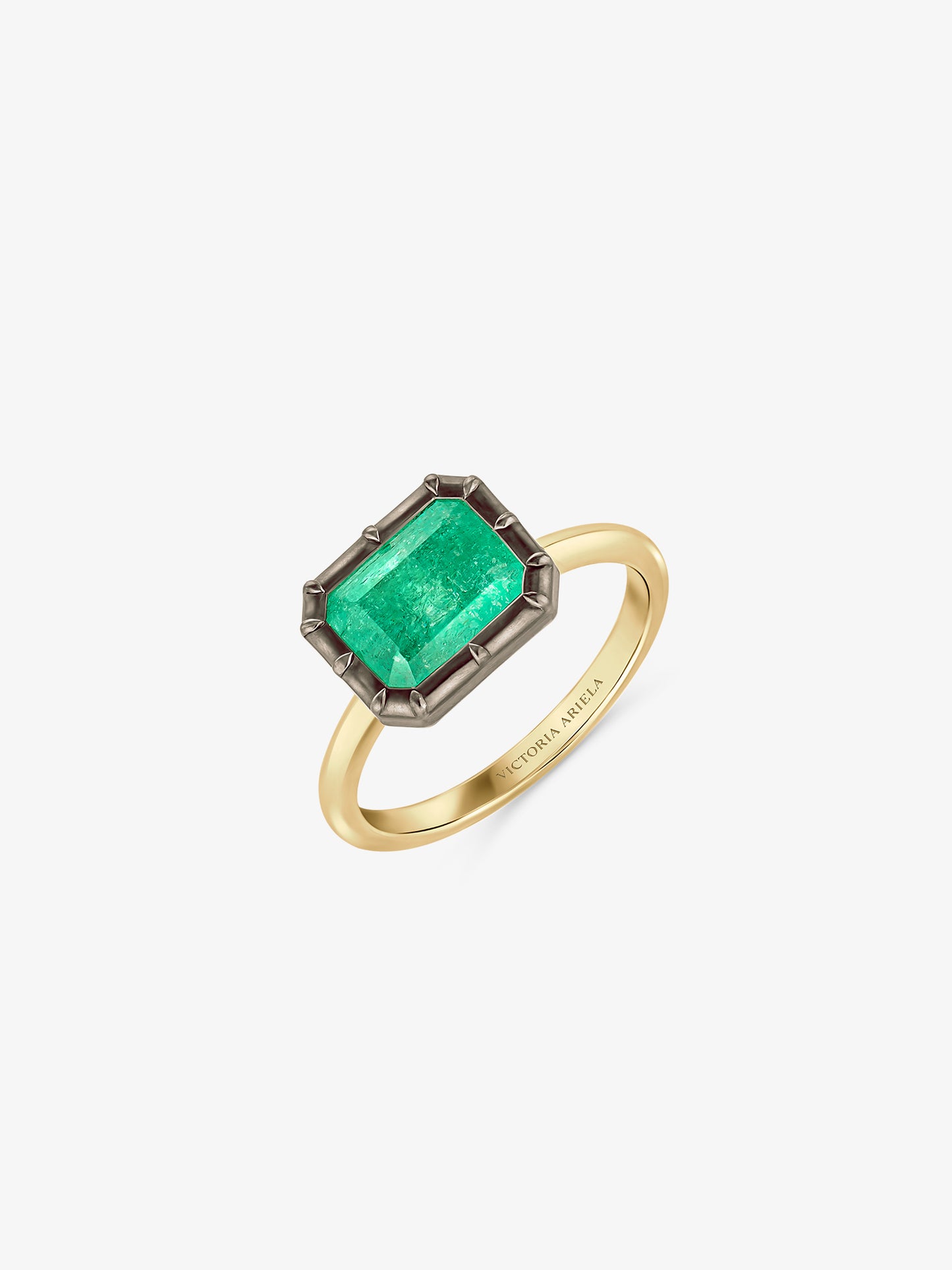 1.68ct Emerald Martini Ring