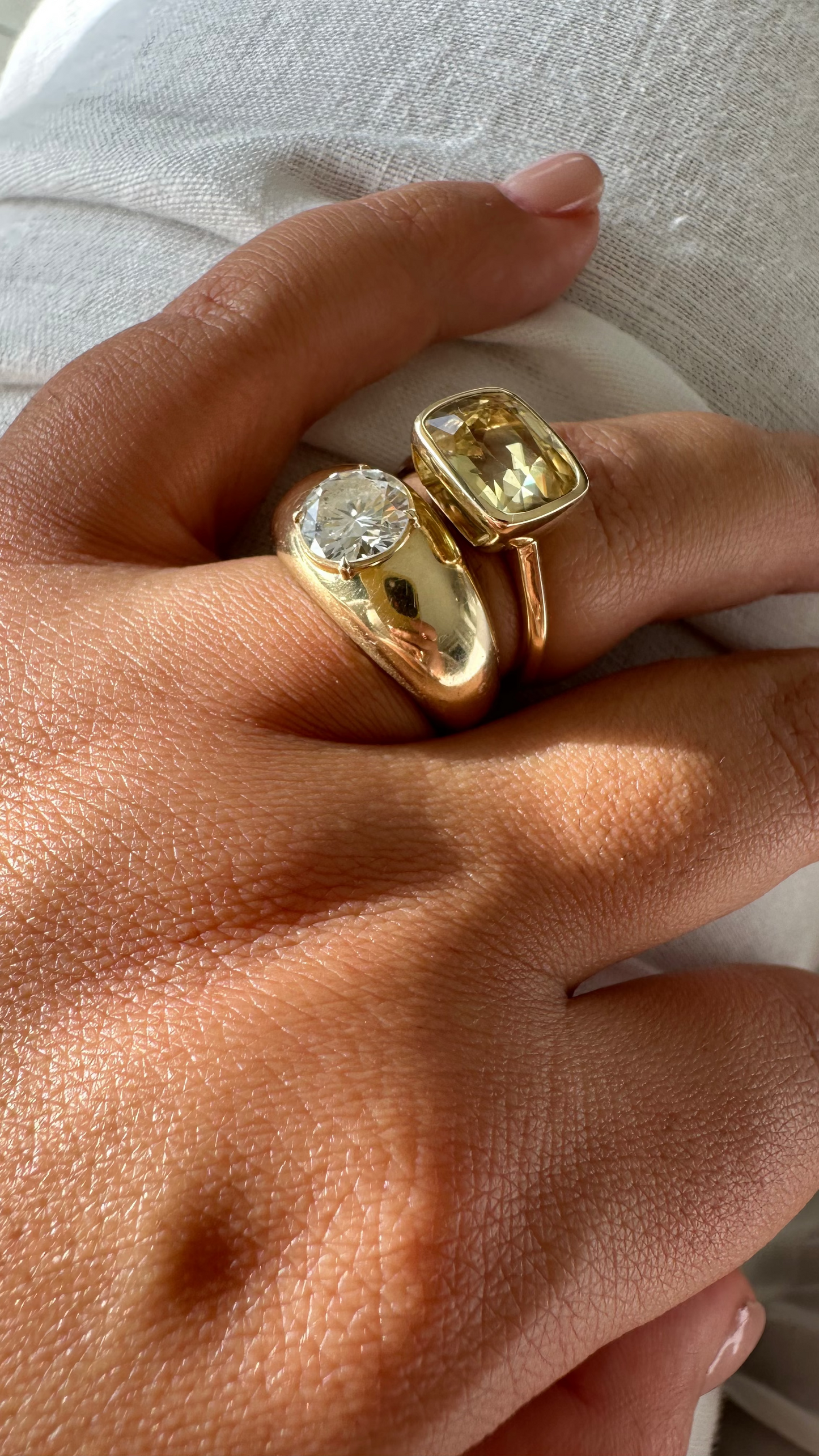 5.75ct Zircon Bezel Ring