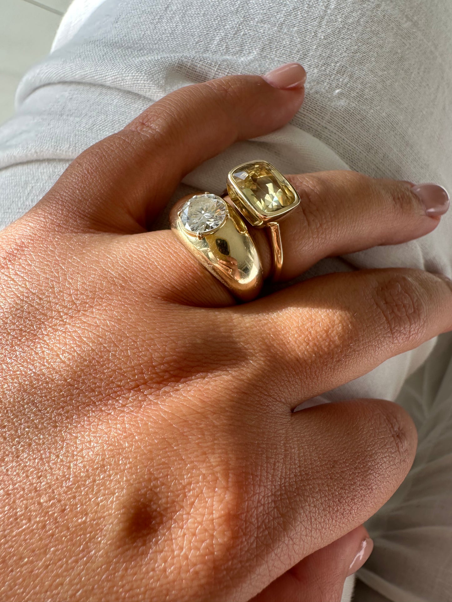 5.75ct Zircon Bezel Ring
