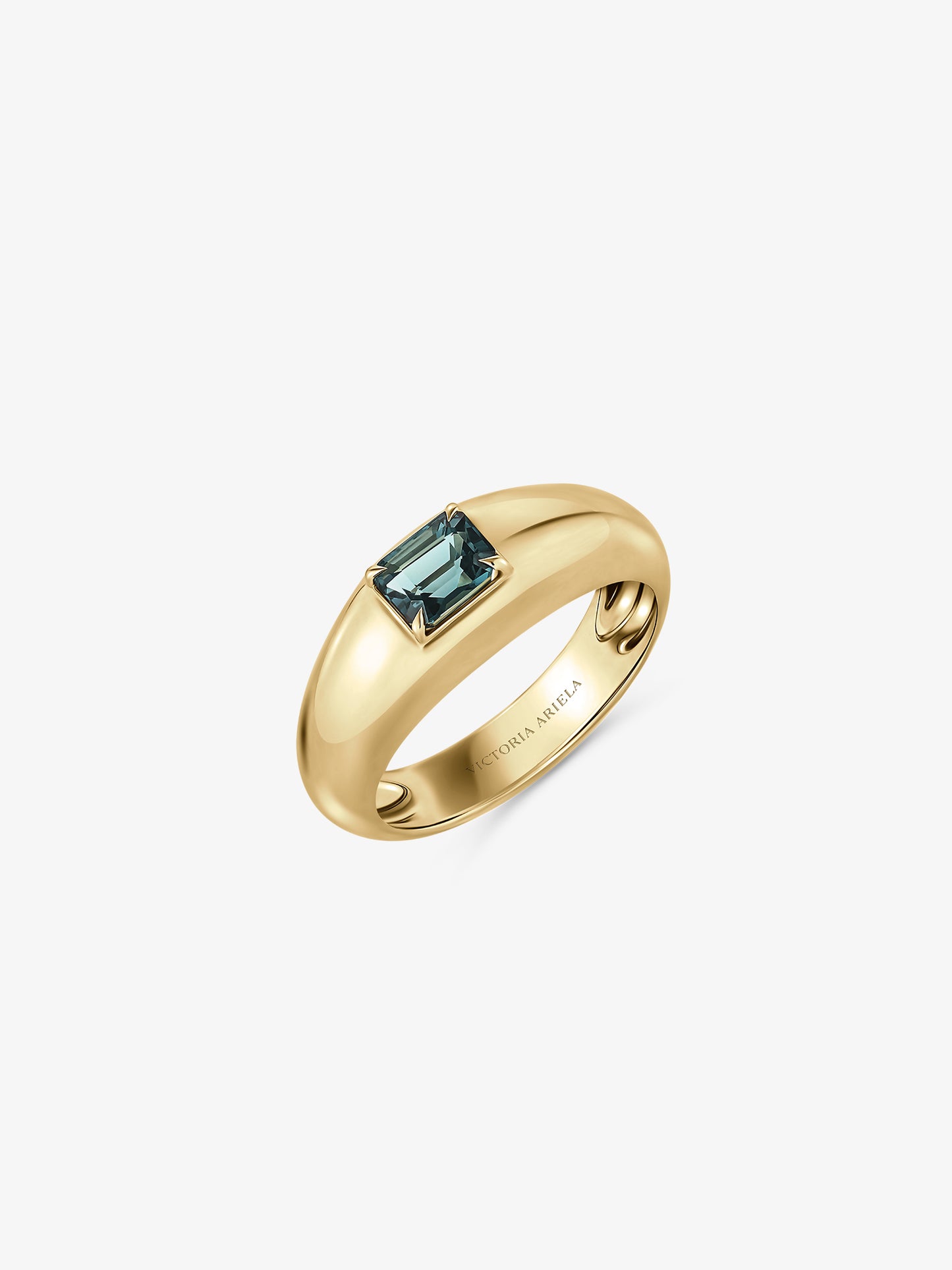 0.96ct Spinel Bobby Ring
